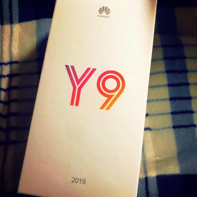 華為Huawei Y9 2019 極光紫4G(全新未拆封）