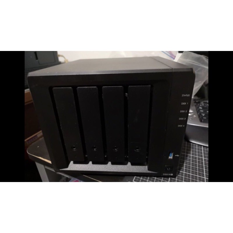 Synology 群暉DS918+ NAS（4bay)