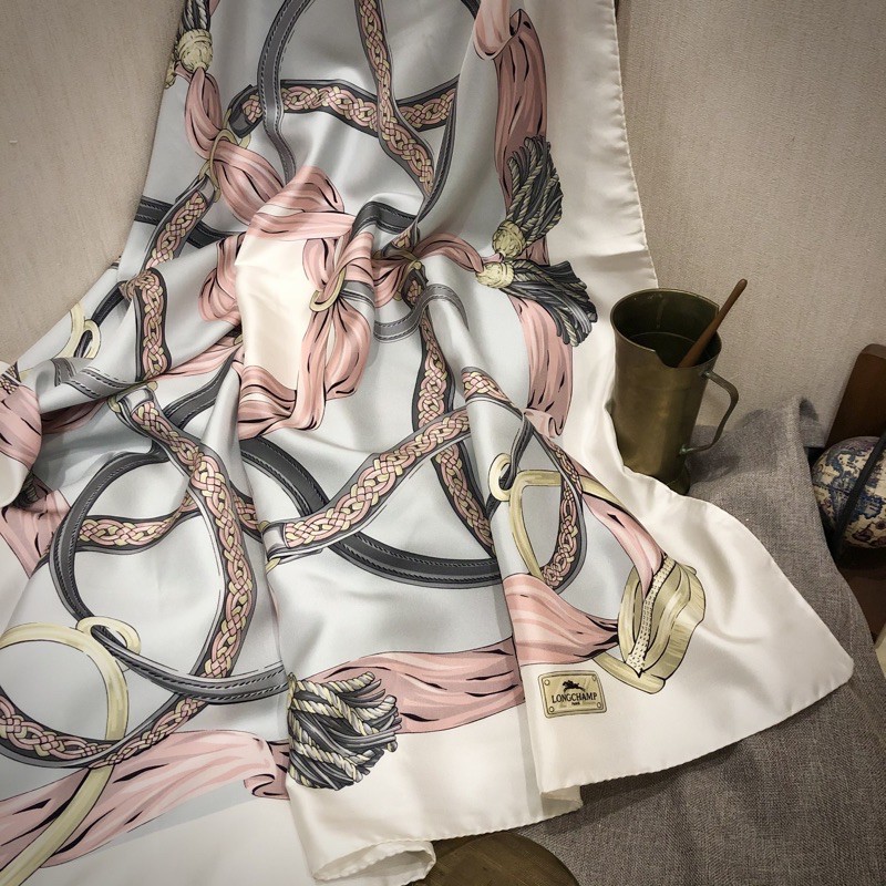 Vintage • Longchamp • 雅典娜女神的柔美編繩 純絲 大方巾 絲巾畫