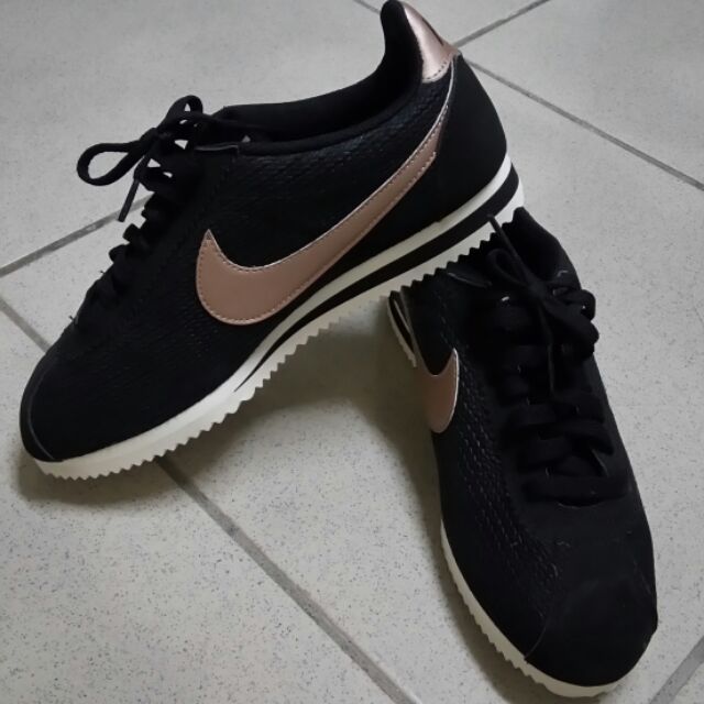 Nike cortez leather lux黑玫瑰金 阿甘鞋 標8.5（25.5），適合24～25