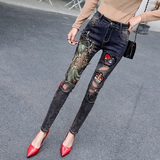現貨 快速出貨牛仔褲 女春夏2022年新款刺繡鳳凰高腰緊身顯瘦百搭洋氣時尚窄管褲