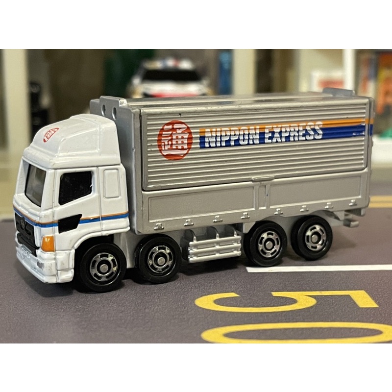 TAKARA TOMY TOMICA 多美小汽車 NO.77 日野日本通運車 (貨櫃門可開關