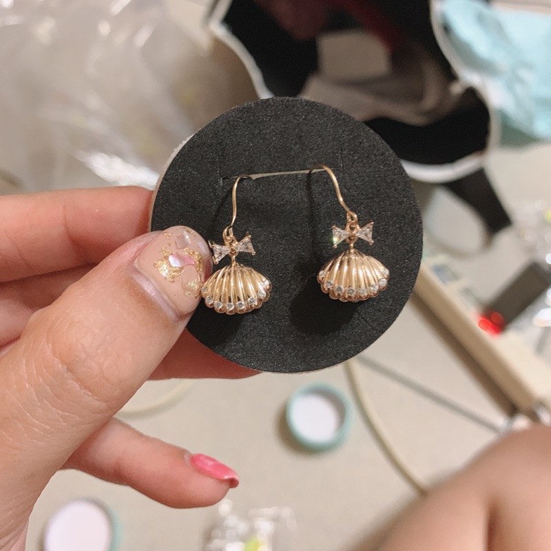 香港 正生銀飾 耳環  貝殼 珍珠