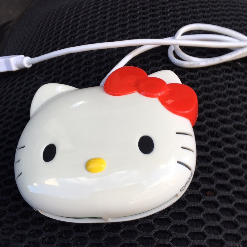 二手Hello Kitty 貓頭 多功能讀卡機 型號︰KT-R11