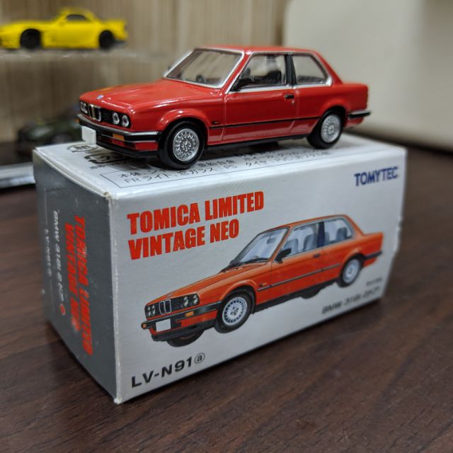Tomica Limited Vintage bmw 318i e30 