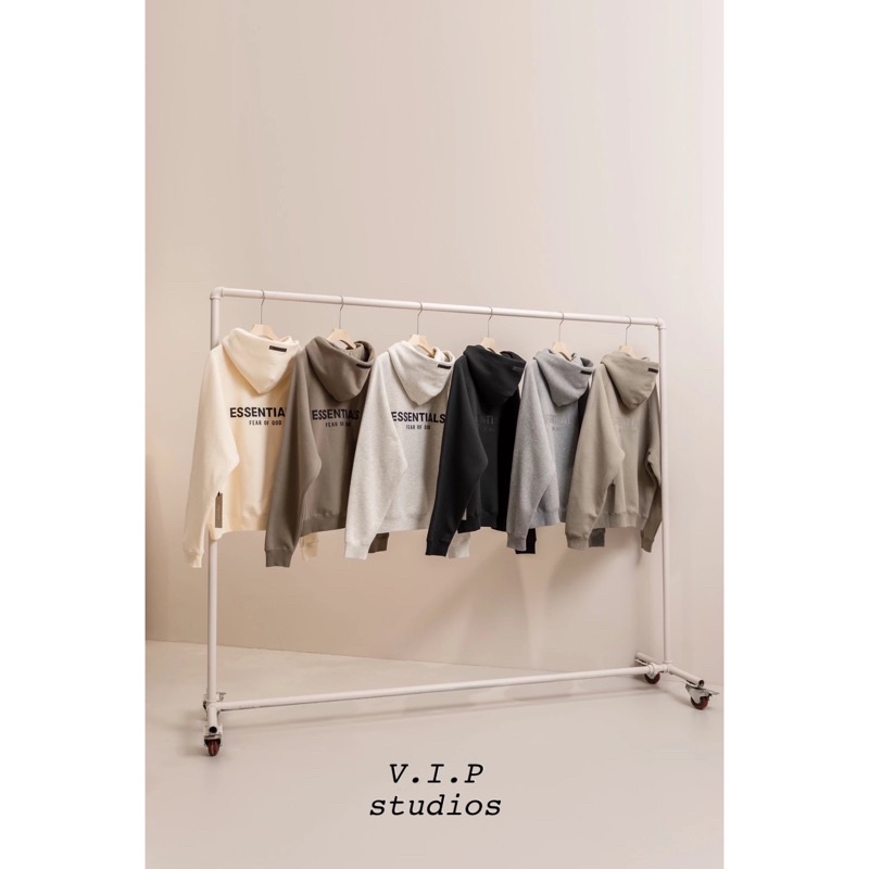 《VIP》FOG Fear Of God Essentials 胸前凈版 後背字母 帽T 長袖  100%公司貨