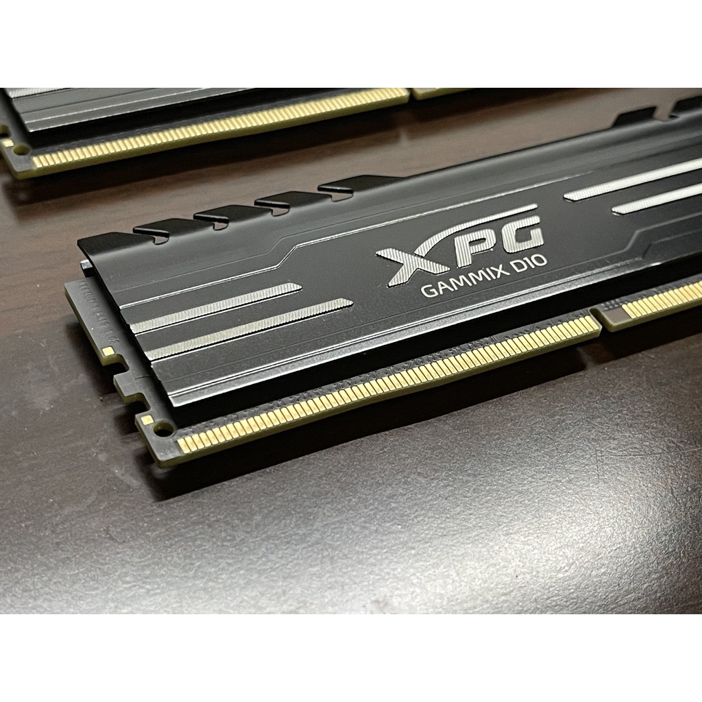 ADATA 威剛 DDR4 3200 16GB CL16(8GB*2) XPG GAMMIX D10 記憶體