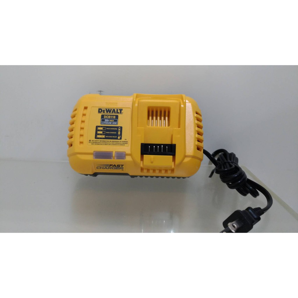 686工具 DEWALT 美國  DCB118 得偉 118 18V 20V 60V 快速充電器 德偉 三重區可自取