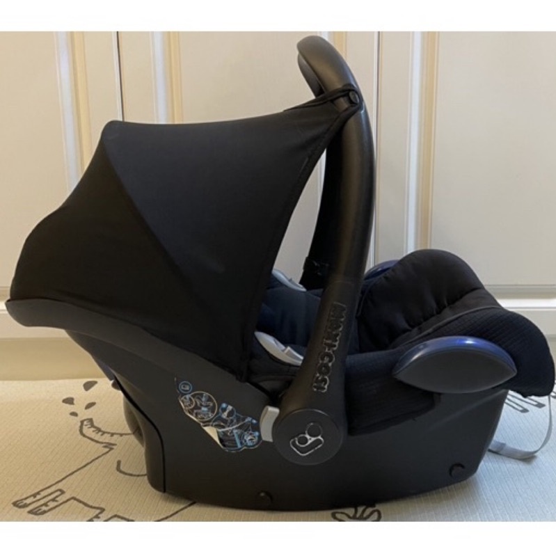 MAXI-COSI CabrioFix 黑色新生兒提籃提 含新生兒坐墊