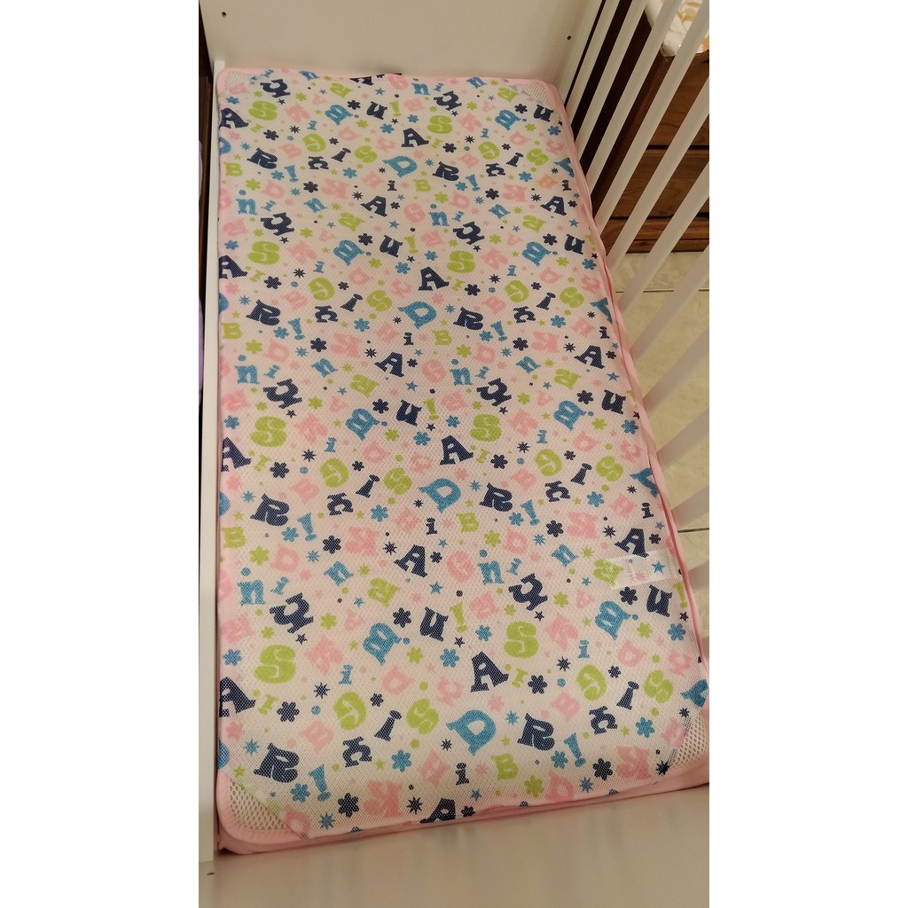 韓國 GIO kids mat 二合一有機棉超透氣嬰兒床墊 透氣床墊 m號 60*120CM 字母星星