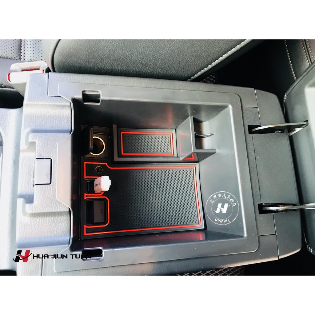 特惠中mazda 馬自達cx 5 二代專用中央扶手隔板零錢盒置物盒置物隔板收納置物盒帶燈款 蝦皮購物