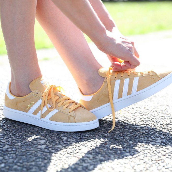 aq1071 adidas