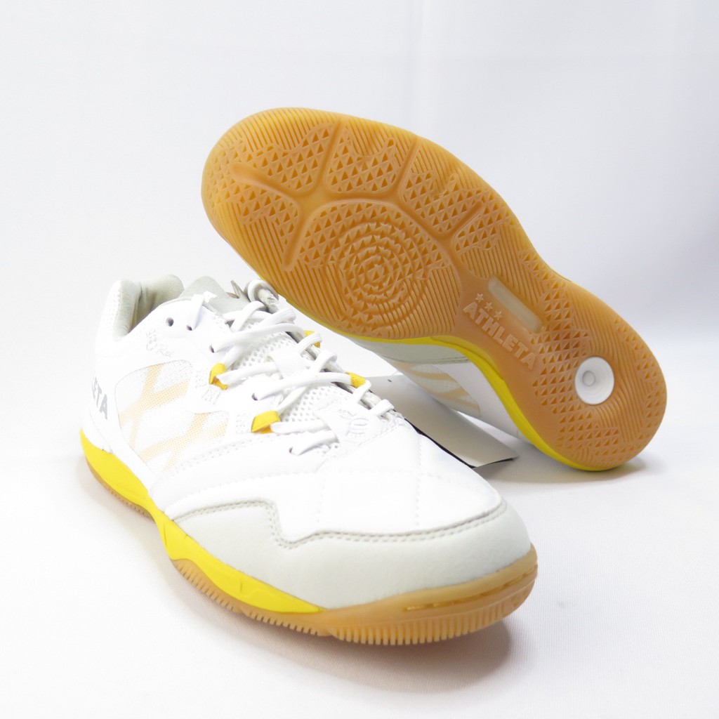 athleta futsal shoes