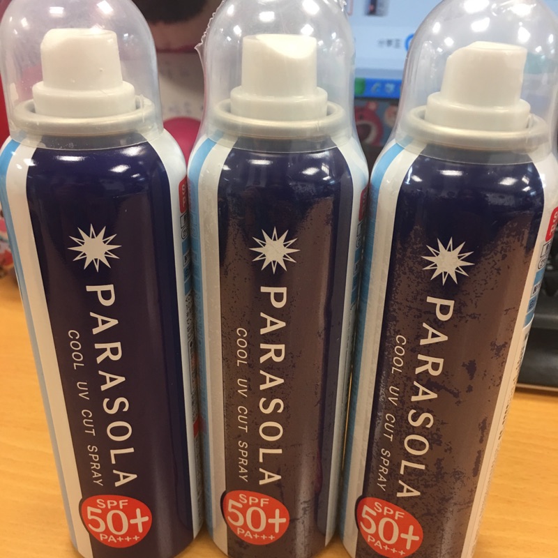 日本小物 PARASOLA 小太陽微潤色防曬噴霧 spf50 部落客推薦 兩罐一起賣只要280