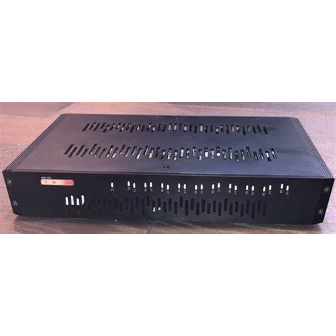 強崧音響 SOtM sNH-10G + sCLK-EX 時鐘模組 網路交換器
