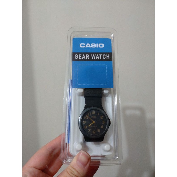 ［二手］CASIO® 時尚指針石英錶 MQ-24-1B2 手錶 中性錶