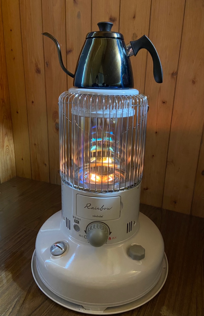 現貨 5坪 日本toyotomi Rb 250 W 七彩煤油爐煤油暖爐露營室内 白色 蝦皮購物