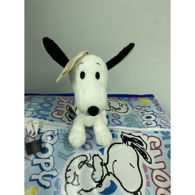 購於日本usj 環球影城snoopy 史努比吊飾飛耳娃娃 蝦皮購物
