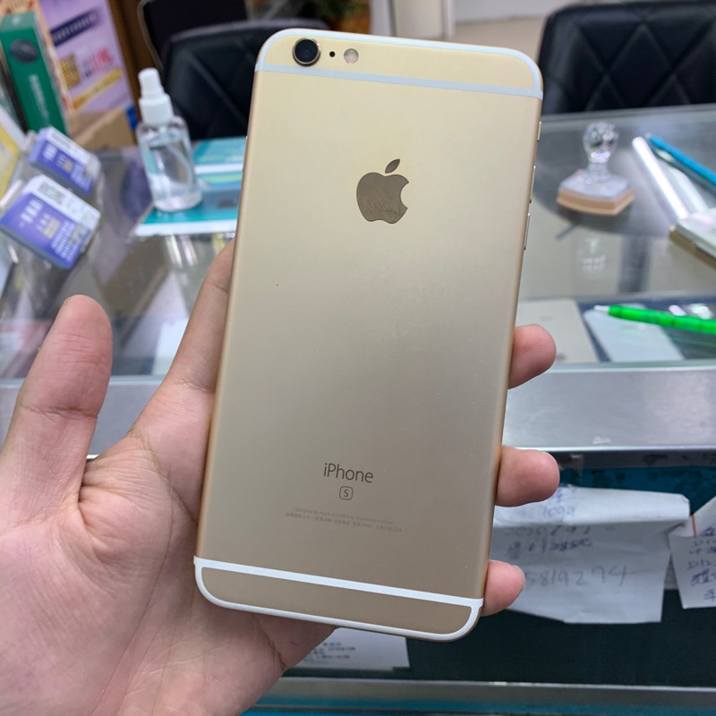 I phone 6s plus 32g 2018版本 9成9新