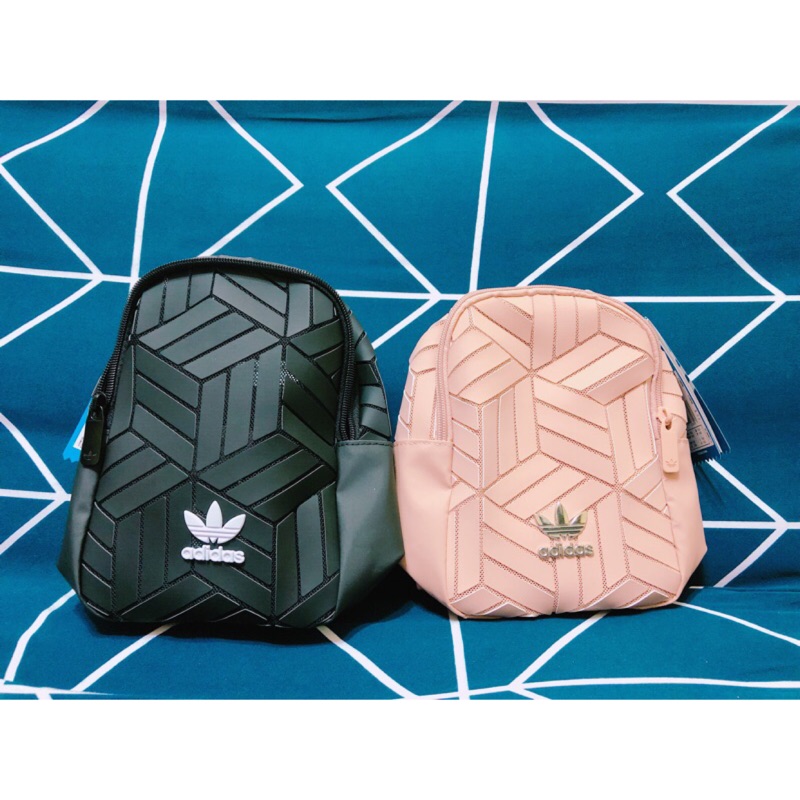 現貨粉色！ adidas original mini 3D後背包 英國🇬🇧限定版EK2889 EK2890