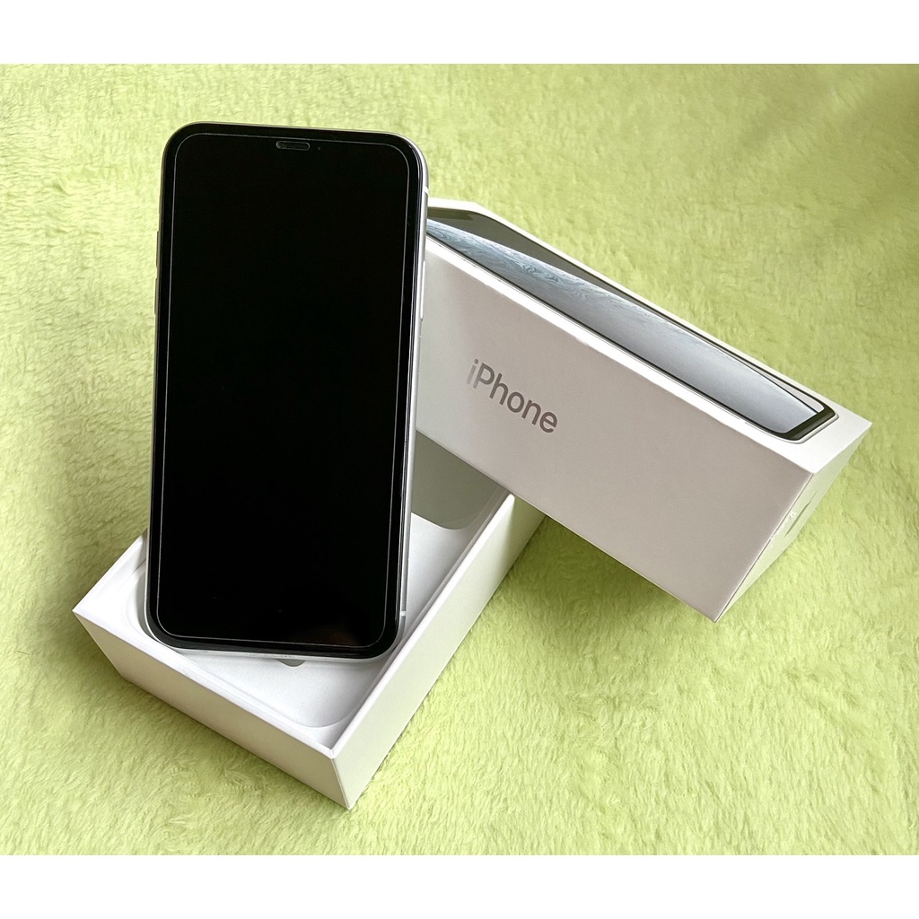 iPhone XR 64G 6.1吋-白色(女用機)二手機 (尋找有緣人）免運！！