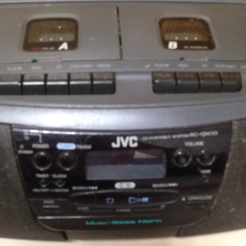 JVC CD/卡帶式/FM/AM手提音響RC-QW33