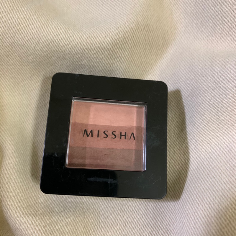 🐝 MISSHA 三色眼影