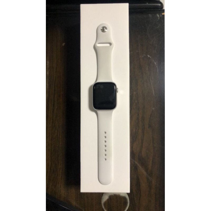 二手apple watch4