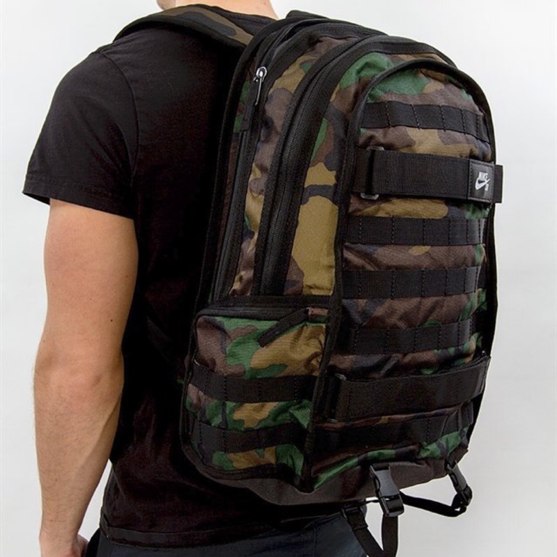 nike sb camo bag