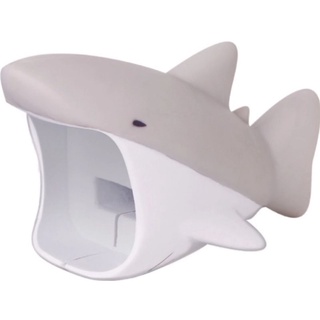 Dreams 生活用品 大嘴巴豆腐頭咬線器-Apple專用(不嚇人鯊魚) 文具用品 3C用品 可愛小物 現貨
