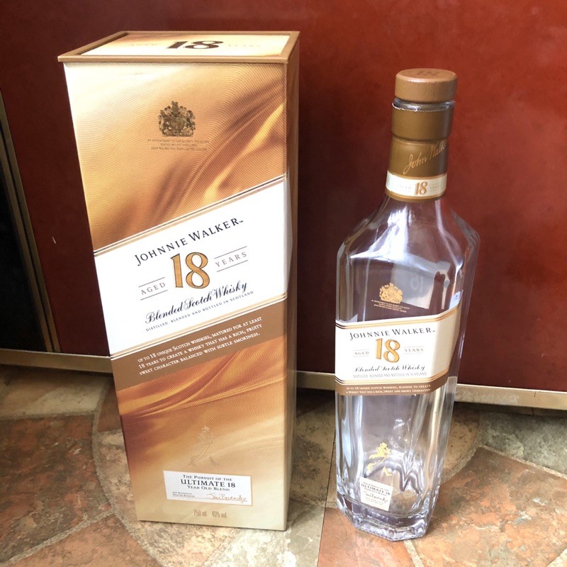 Johnnie Walker 18y 約翰走路金牌18年威士忌空酒瓶(750ml)/多用途玻璃空瓶/空洋酒瓶/花器/酒瓶