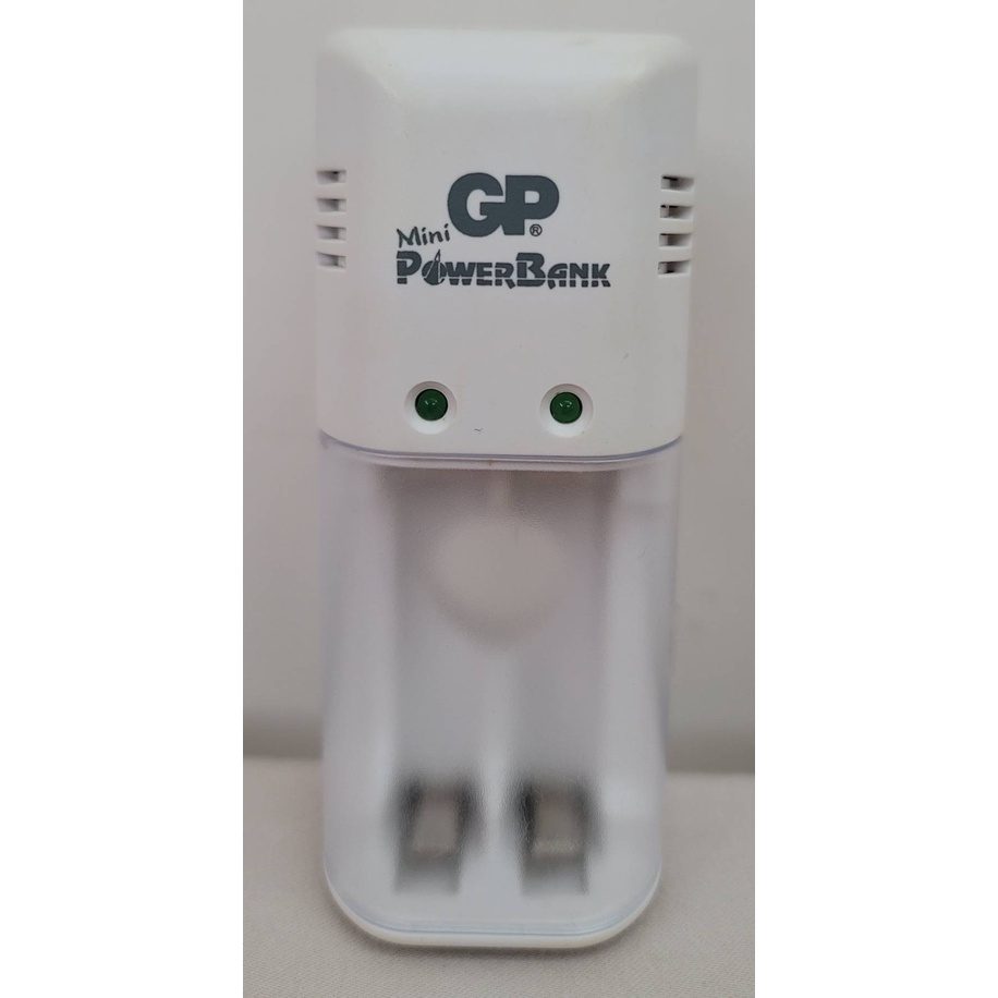 [公司貨] GP 超霸電池公司mini PowerBank (型號 GPKB02US) 電池充電器座 3號 4號 皆可充