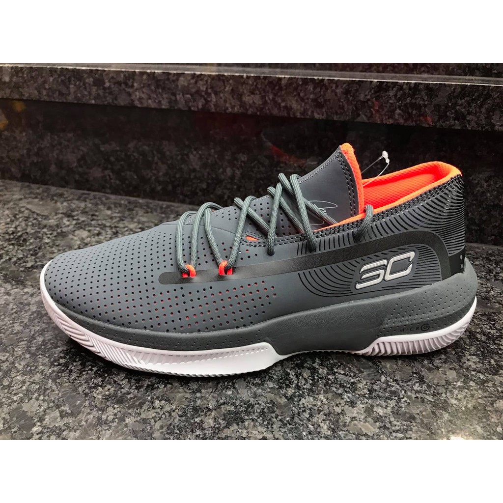 curry sc 3zero 3
