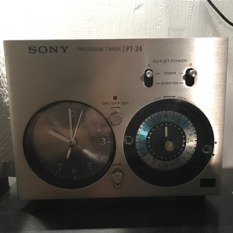 Sony 古董 機械時鐘 1974年