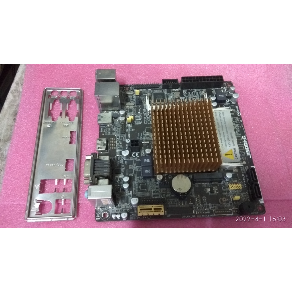 賣2手良品華碩 Mini ITX 主機板含CPU J1900I-C 附檔板BIOS已經更新