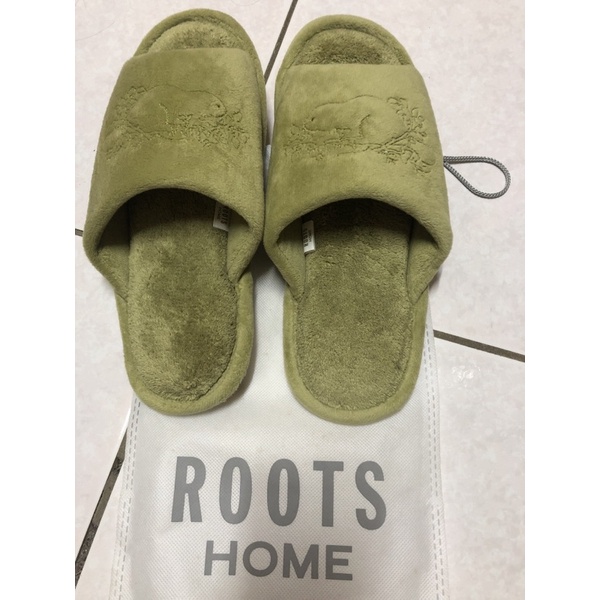 Roots保暖室內拖鞋