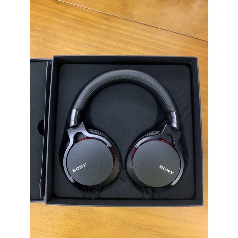 日本 Sony MDR-1ADAC 耳罩式耳機.內建DAC擴大器