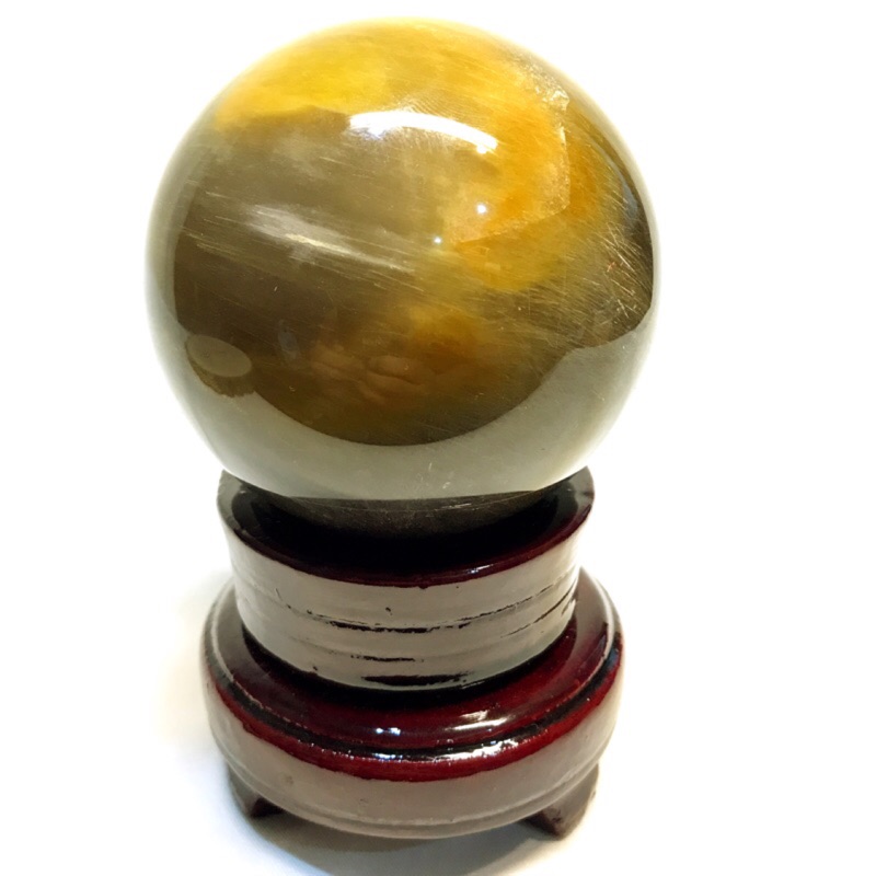 ［收藏家］天然細絲鈦晶球 附實木底座 鈦晶圓球 有球必應 圓滿如意 71mm/500g