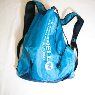 [紅瓦房小舖] 新 MERRELL 輕便後背包 Thin and Light backpack New