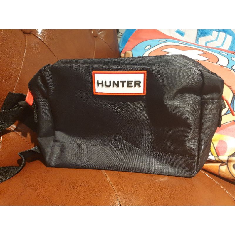 HUNTER 側背包