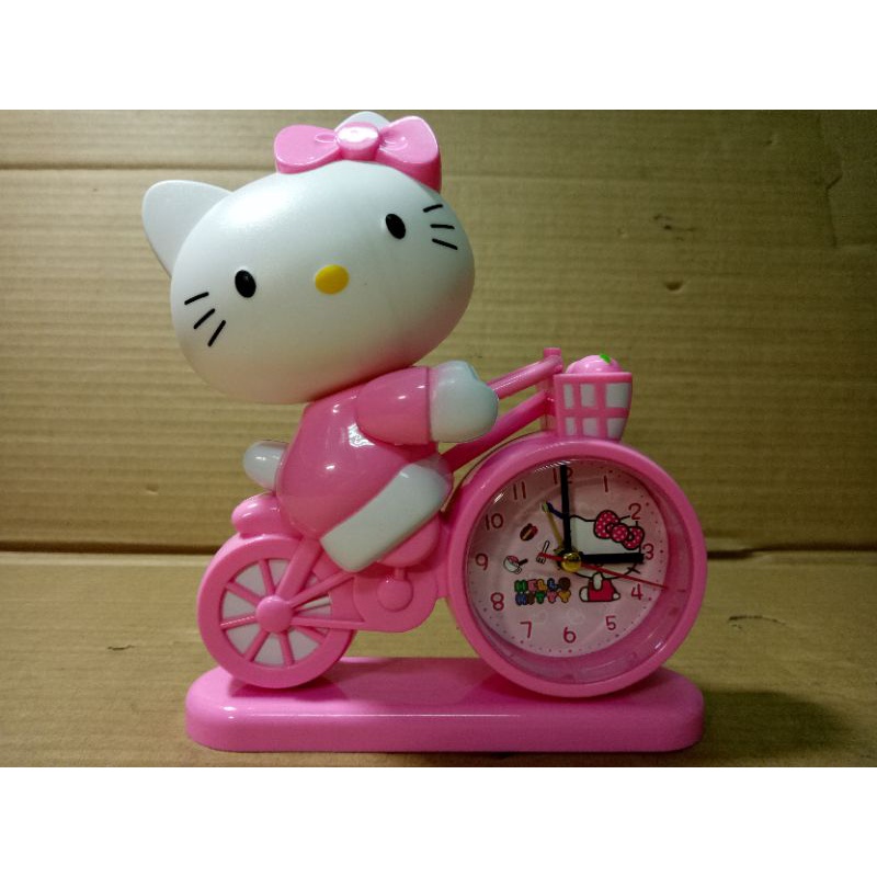 Hello Kitty精美造型時鐘鬧鐘