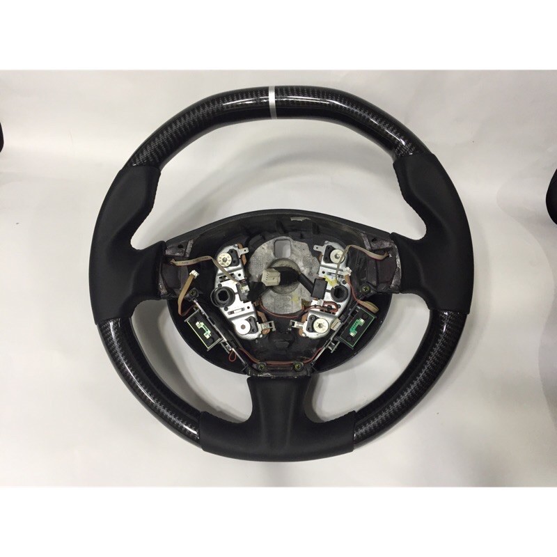 威鑫汽機車精品 瑪莎拉蒂 GT專用 碳纖維方向盤+透氣皮 空件 一支32000元 可交換 尾翼 HID