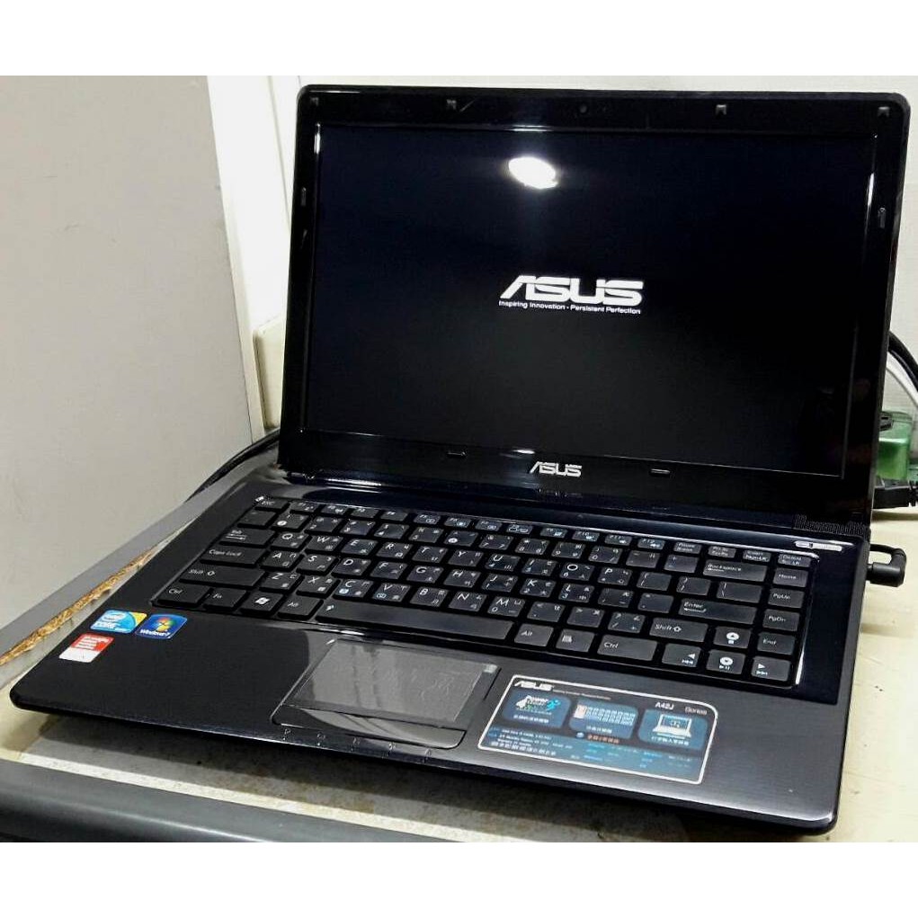 九成新 ASUS i5 A42J 14吋 LED 高效能獨顯遊戲機 筆記型電腦