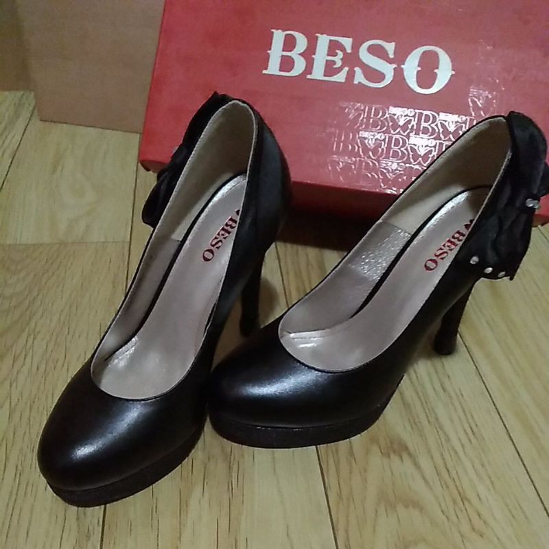 beso 5.5 黑色高跟鞋