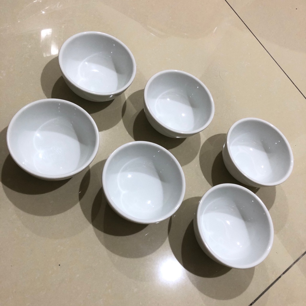 陶瓷 陶瓷碗 碗 素色 白 白碗 質感 餐具 二手 碗盤 食用碗 器皿 器具 碗盤器皿 厚 厚實