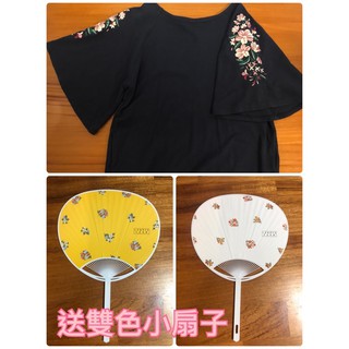 LOWRYS FARM圓領花朵🌺刺繡寬口短袖/6分袖 前短後長連身裙/洋裝 送小扇子 深藍色L號 兩側有口袋