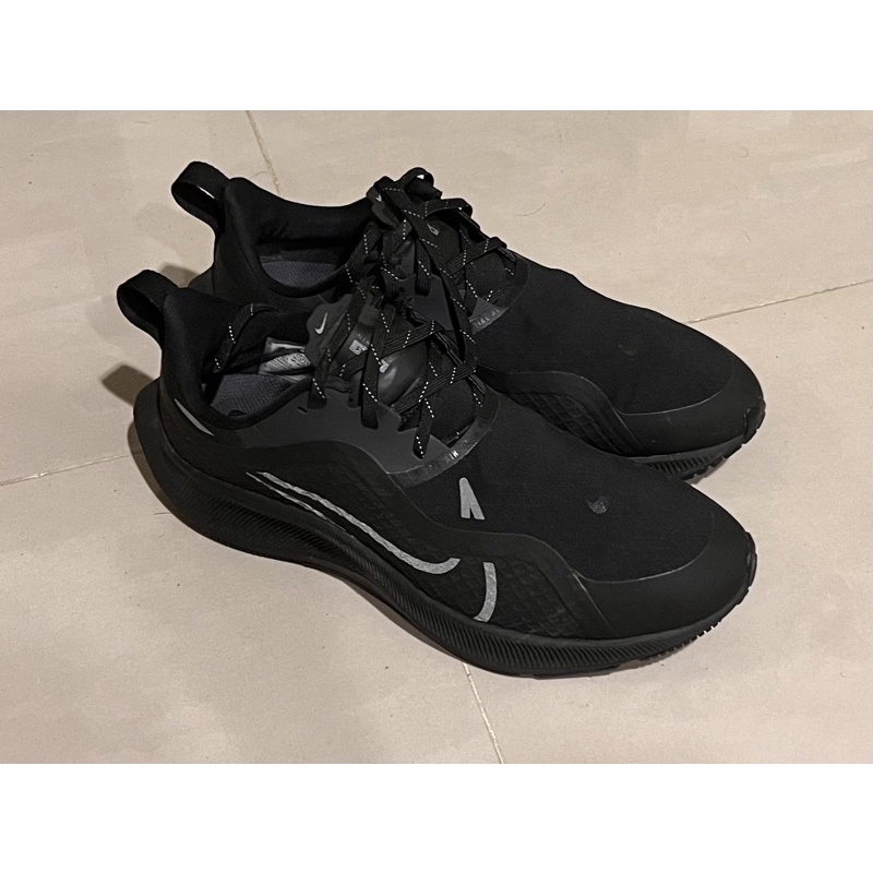 Nike pegasus 37 shield 小飛馬跑鞋慢跑鞋防撥水US9全黑triple black