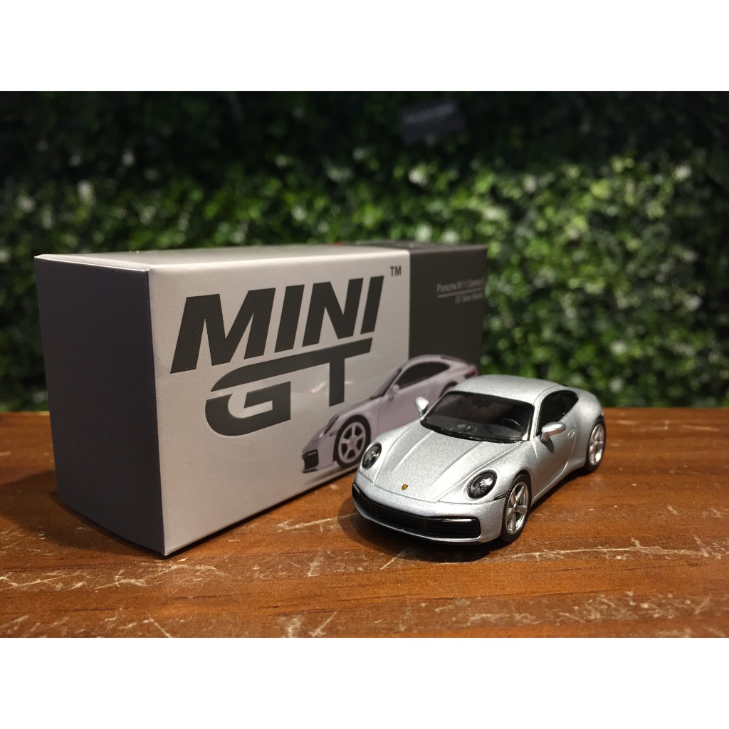 1/64 MiniGT Porsche 911 (992) Carrera S Silver MGT00210【MGM】