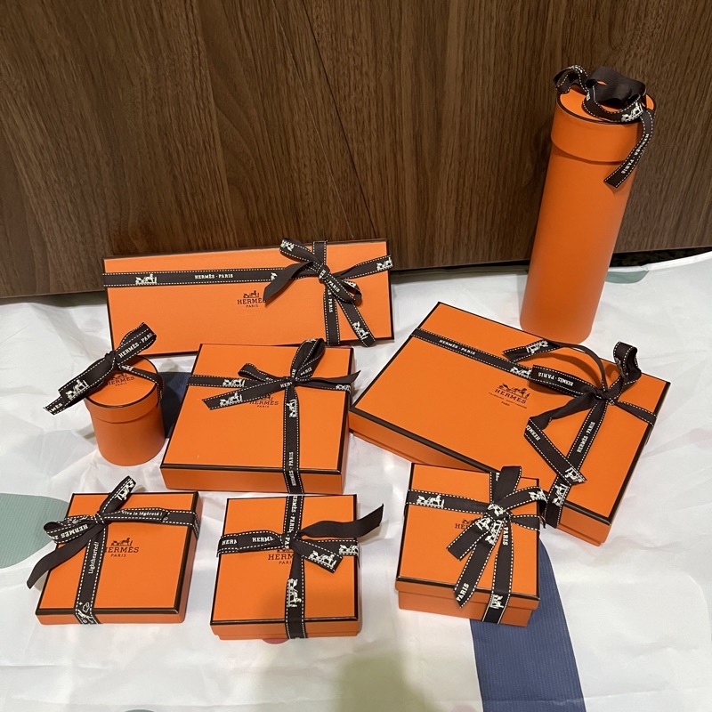 🧡現貨🧡 請先看說明 愛馬仕 Hermès 專櫃 小尺寸 盒子 禮物盒 精品紙盒 正品 空盒 二手空盒 香水盒 絲巾盒