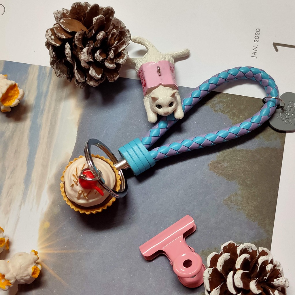 【Hadid】Funny甜蜜杯子蛋糕甜點+糖果球球 鑰匙圈 包包掛飾 婚禮小物 創意禮品 皮繩鑰匙圈 吊飾